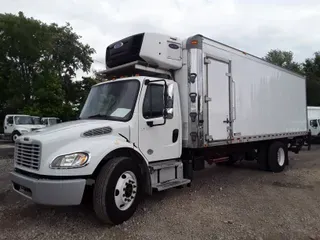 2017 FREIGHTLINER/MERCEDES M2 106