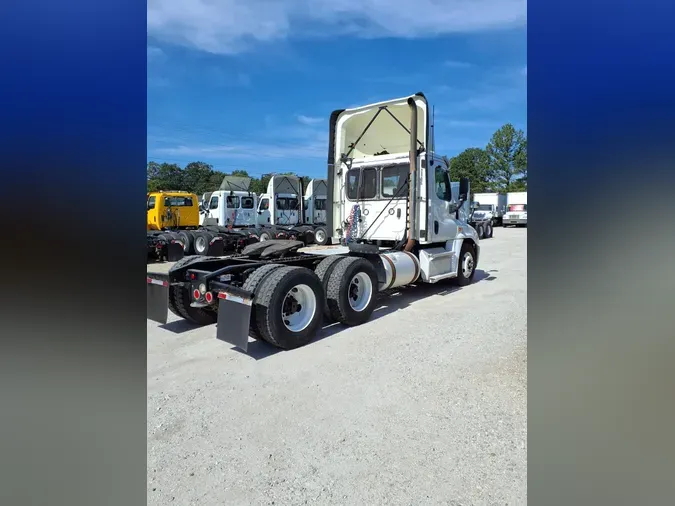 2020 FREIGHTLINER/MERCEDES CASCADIA 125c579109369218fc07f2e1e7e8ab242ce