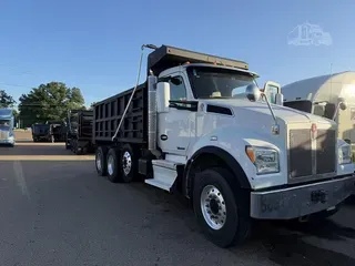 2020 KENWORTH T880