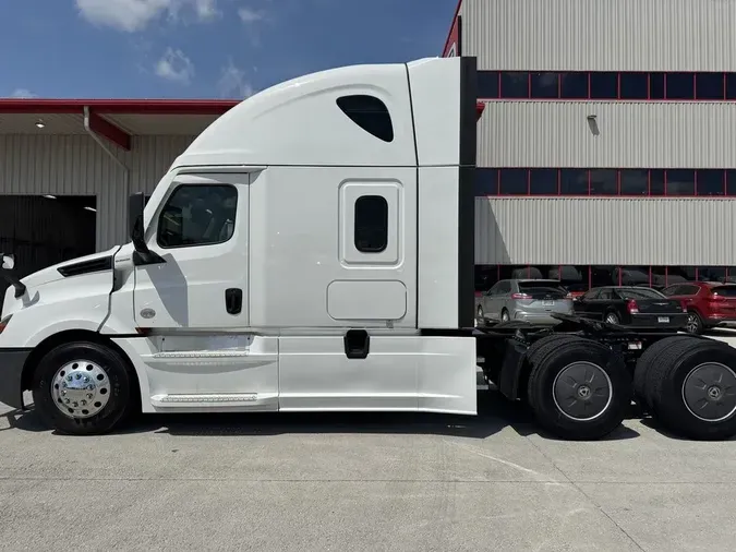 2022 Freightliner Cascadia&reg;