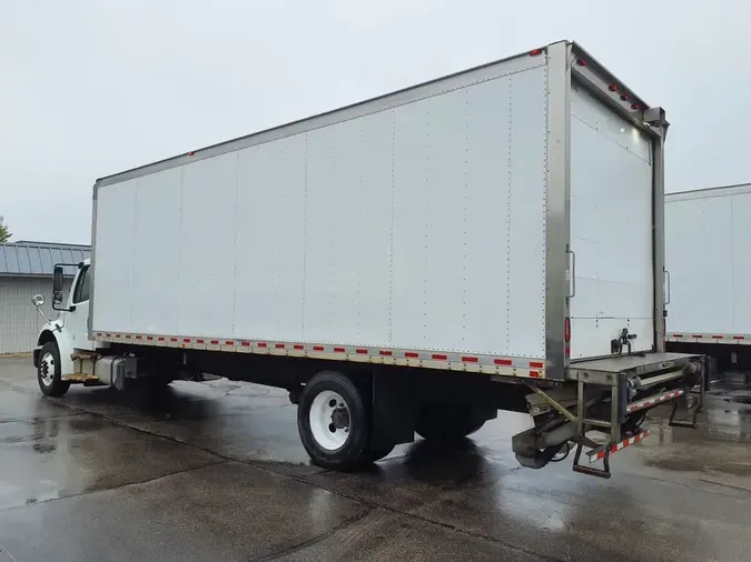2018 FREIGHTLINER M2 106