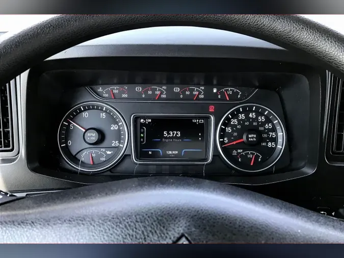 2022 INT LT625 6x4