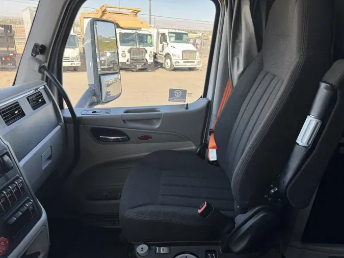 2021 Peterbilt 579