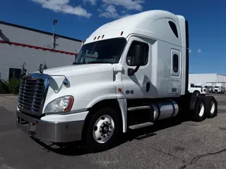 2018 FREIGHTLINER/MERCEDES CASCADIA 125