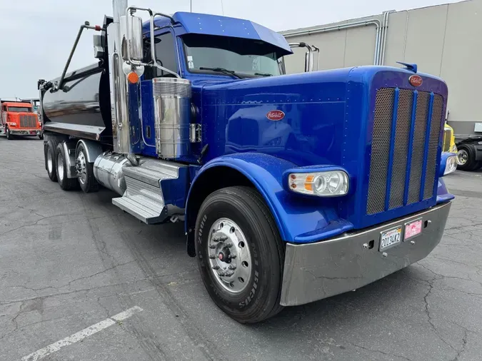 2018 Peterbilt 389