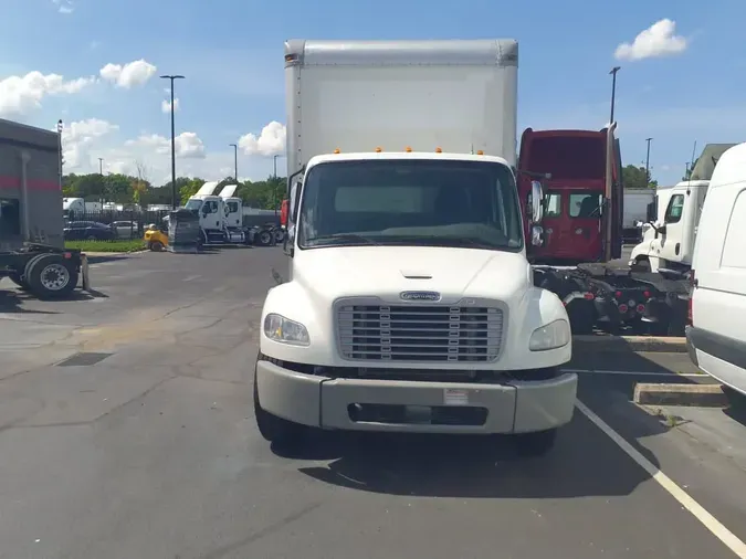 2018 FREIGHTLINER M2 106