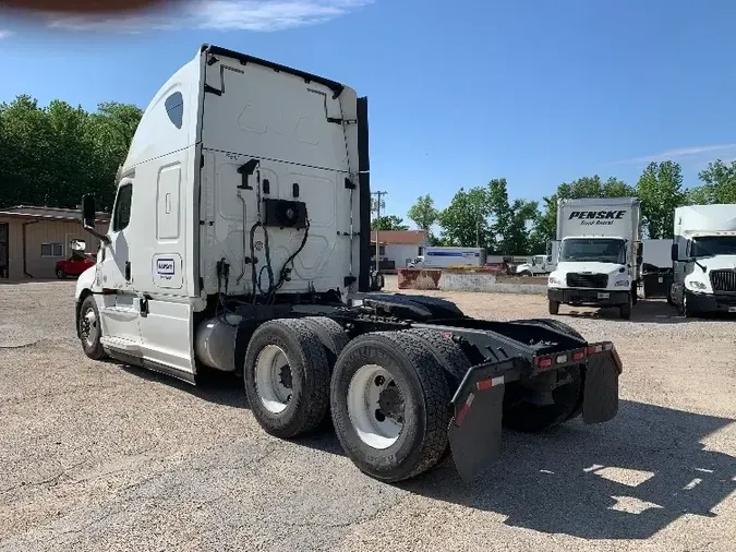 2020 Freightliner T12664ST