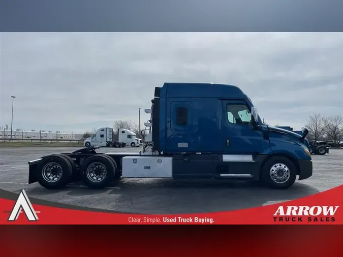 2019 FREIGHTLINER CA126