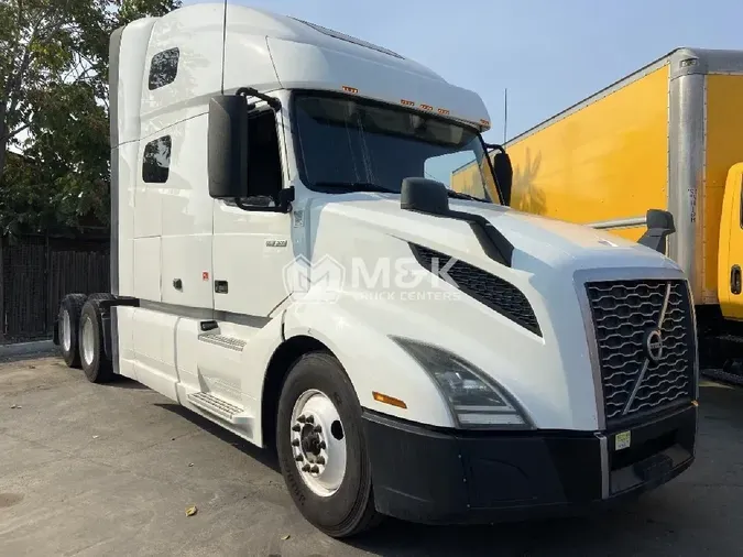 2019 VOLVO VNL64T760