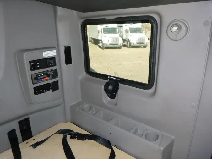 2022 International LT625