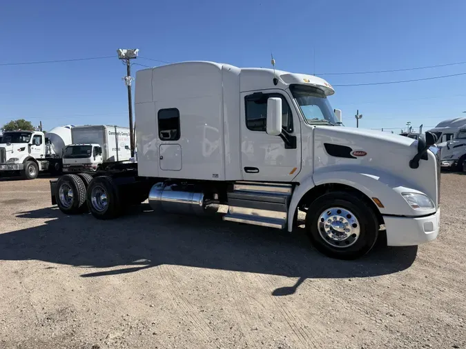 2022 Peterbilt 579