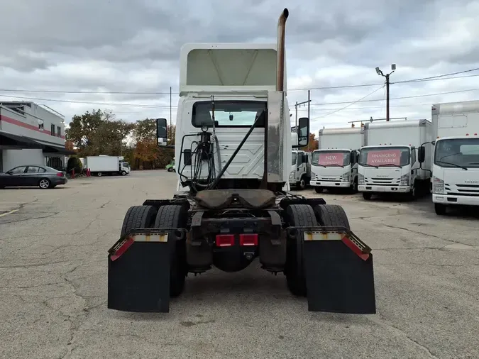 2021 NAVISTAR INTERNATIONAL LT625 DAYCAB S/A