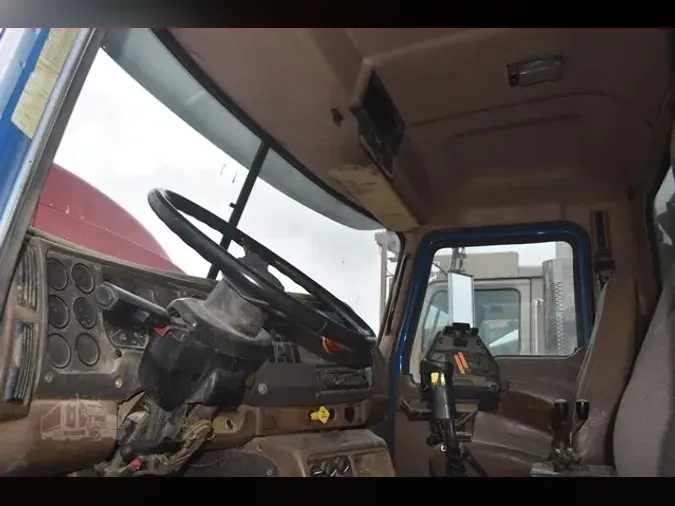 2006 MACK GRANITE CV713