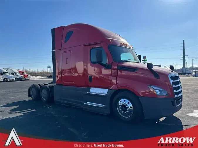 2021 FREIGHTLINER CA126