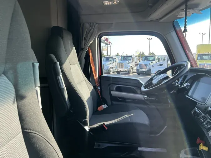 2024 Kenworth T680