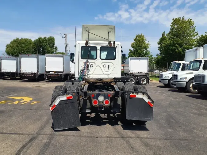 2019 FREIGHTLINER NEW CASCADIA PX12664