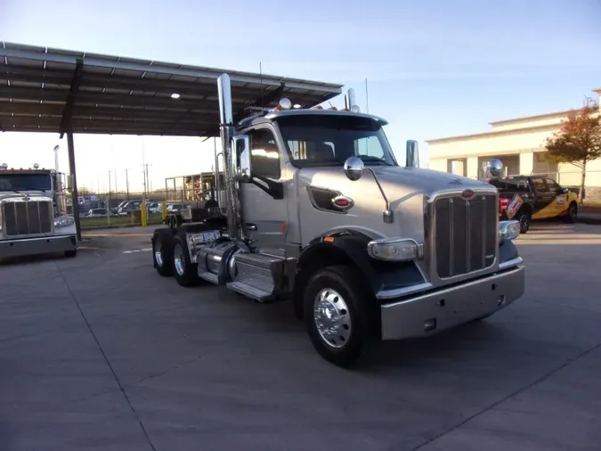 2020 Peterbilt 567