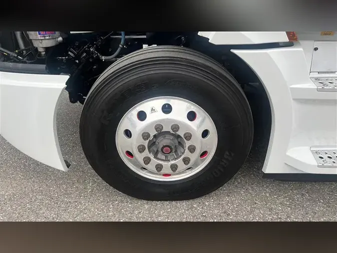 2020 FREIGHTLINER CA126