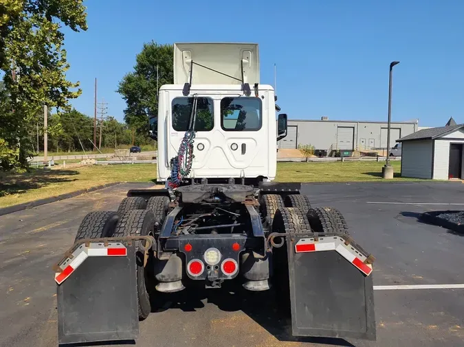 2020 FREIGHTLINER/MERCEDES NEW CASCADIA PX12664c5b05c529d2c065d23b70d74b49b3d20