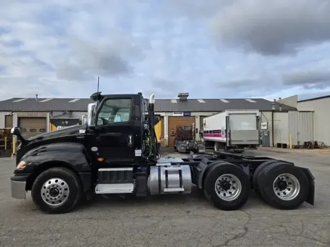 2021 International LT625