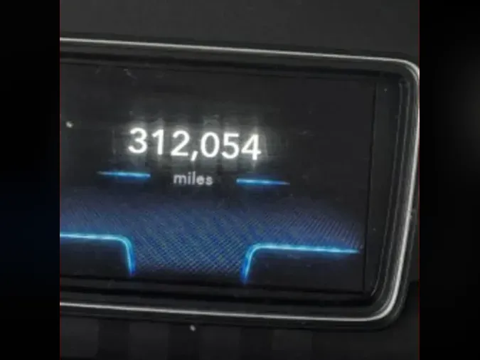 2019 NAVISTAR INTERNATIONAL RH613 DAYCAB S/A