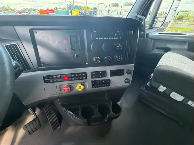 2022 Freightliner Cascadia 126 Sl