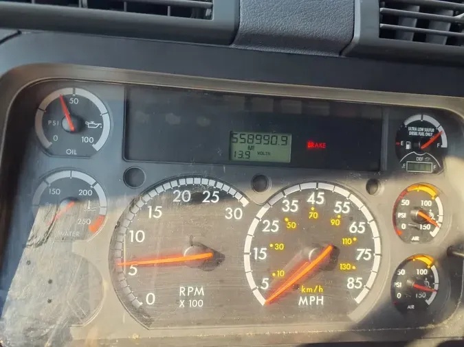 2016 FREIGHTLINER CASCADIA 125