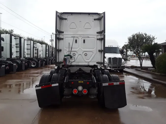 2018 FREIGHTLINER/MERCEDES CASCADIA 125