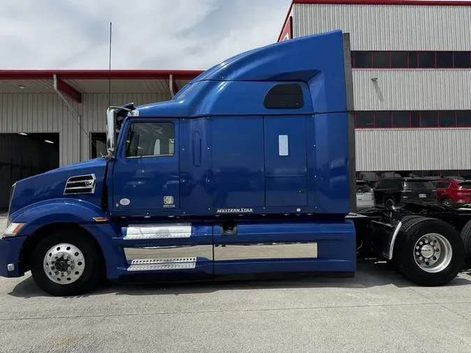 2020 Western Star 5700 XE