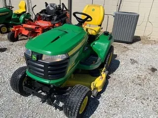 2019 John Deere X730