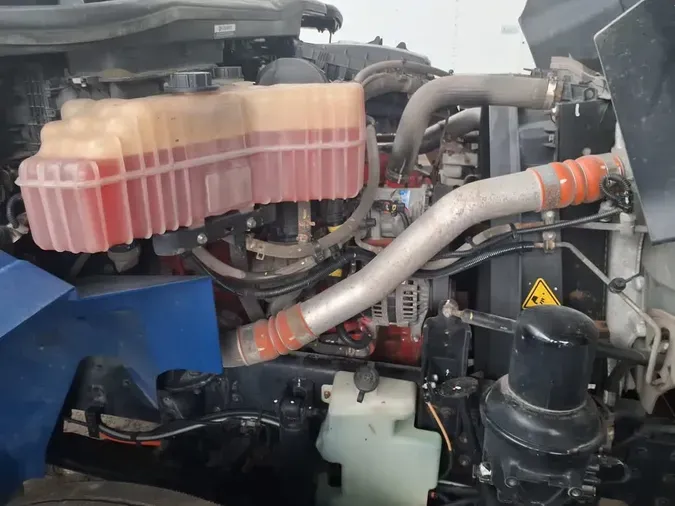 2023 NAVISTAR INTERNATIONAL MV607 (4X2)