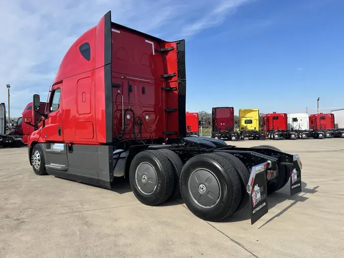 2021 Freightliner Cascadia