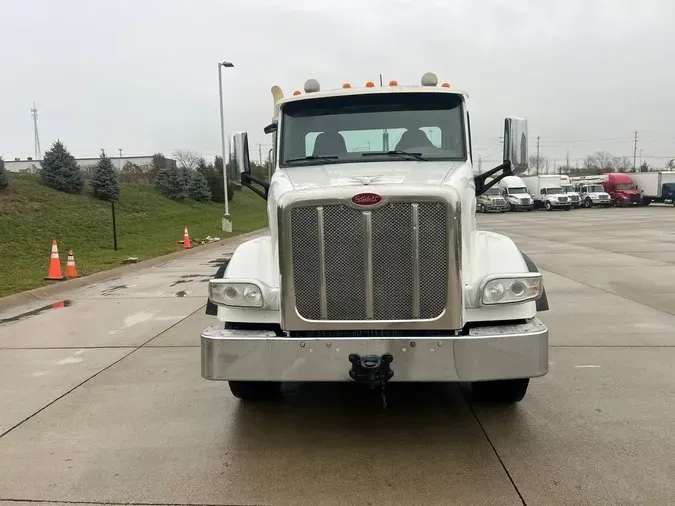 2018 Peterbilt 567