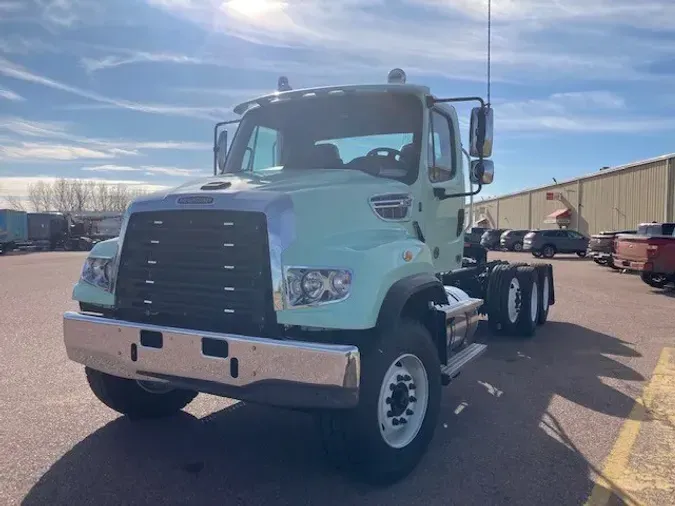 2025 Freightliner 114SD PLUS