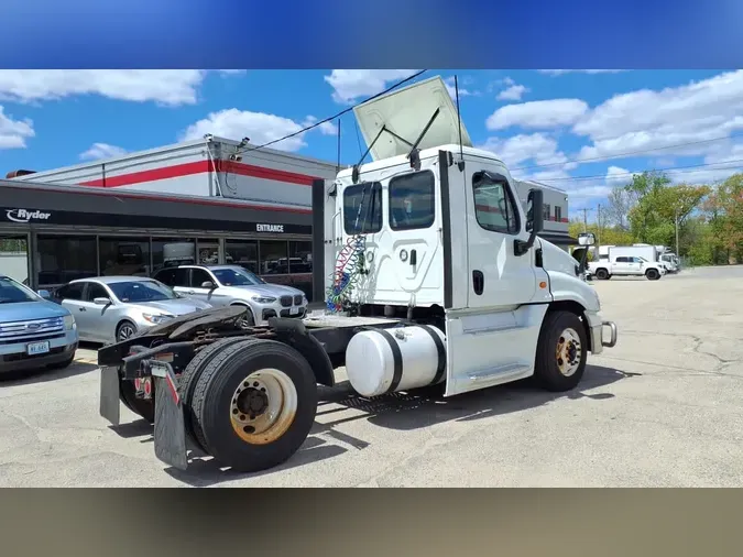 2019 FREIGHTLINER/MERCEDES CASCADIA 125c5ceab5d9cbeeb2754a6abf2fe27d4da