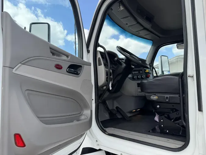 2020 Peterbilt 579