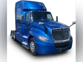 2019 International LT625