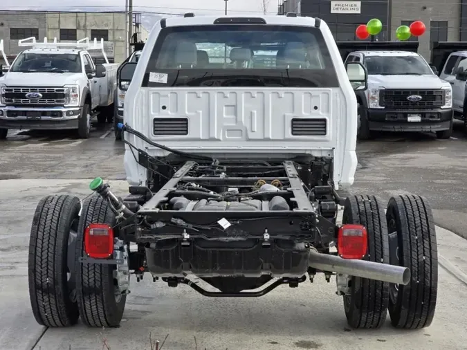 2024 Ford Super Duty F-550 DRW