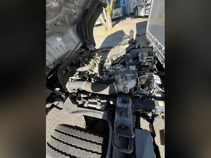 2019 ISUZU NPR