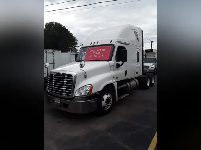 2018 FREIGHTLINER/MERCEDES CASCADIA 125