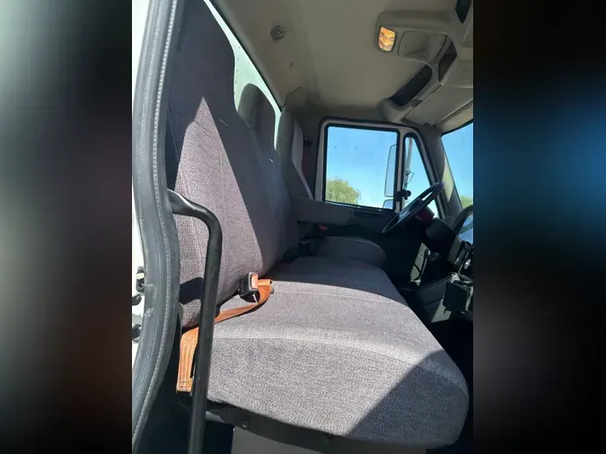 2016 NAVISTAR INTERNATIONAL 4300