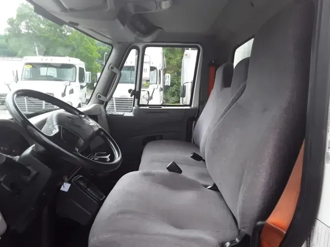 2019 NAVISTAR INTERNATIONAL 4300