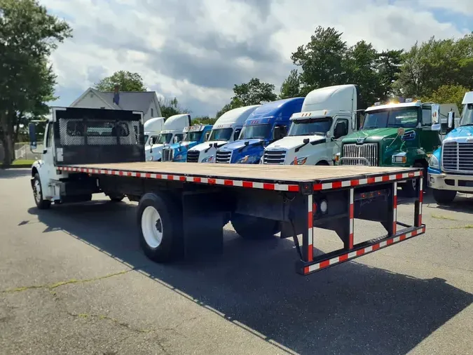 2020 FREIGHTLINER M2 106