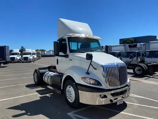 2019 NAVISTAR INTERNATIONAL RH613 DAYCAB S/Ac5e811a73610cf4ebecfdb8147cac1b3