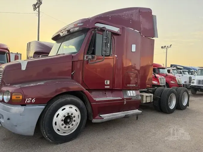 2000 FREIGHTLINER CENTURY 112