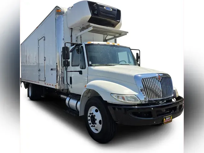 2017 International 4300-4X2c5ef2cba128d6806f2d3f270d6ac1870
