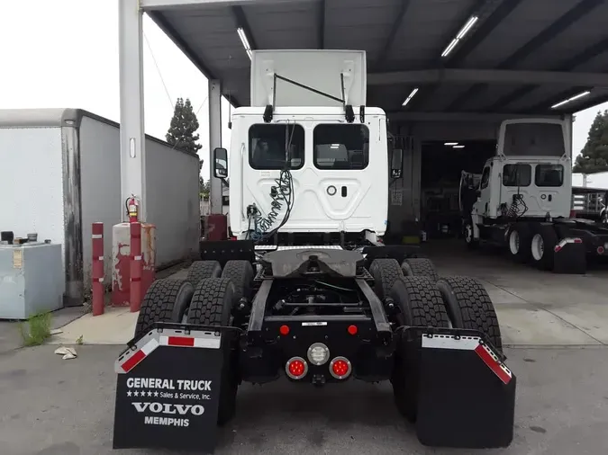 2018 FREIGHTLINER CASCADIA 125