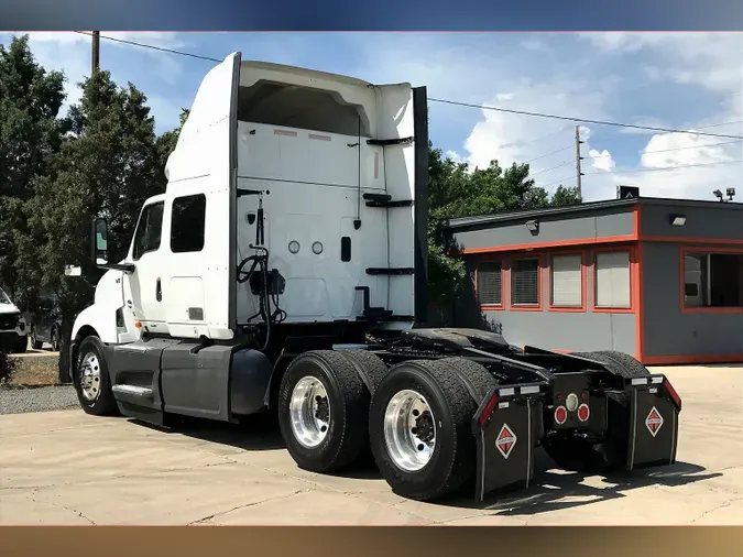 2022 INT LT625 6x4