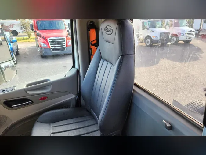 2020 Peterbilt 579c5eff9abfd79a44b01d689ac1605df55