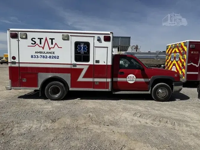 2003 CHEVROLET 3500